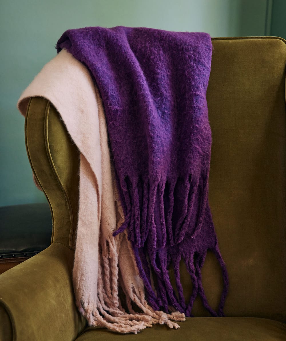 Harrold XXL scarf;${refinementColor}