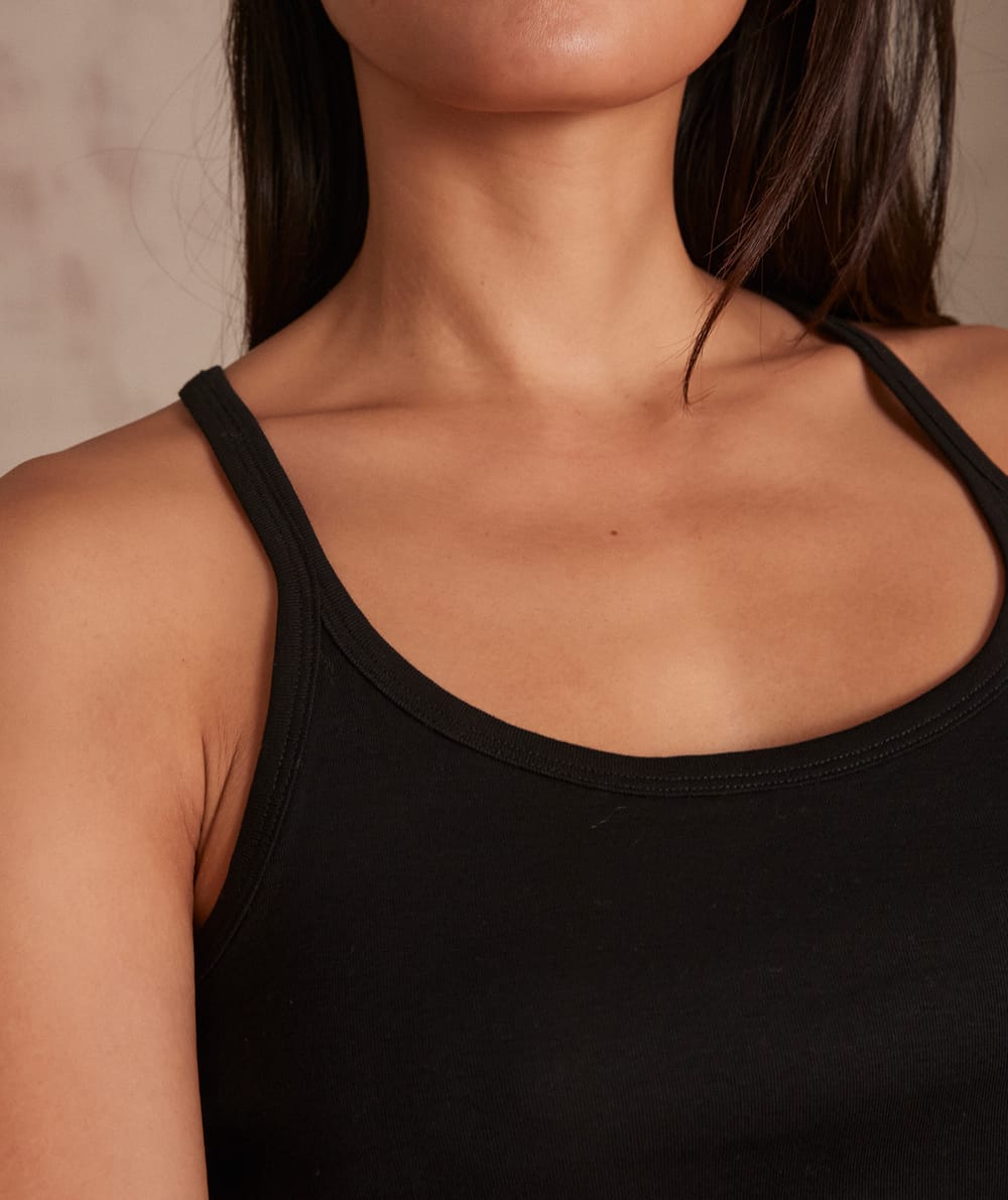 DEVON vest top ;${refinementColor}