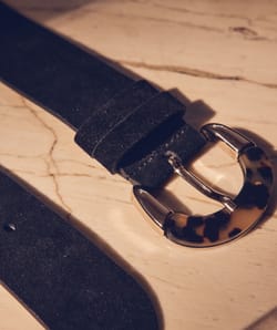 Elise split leather belt;${refinementColor}