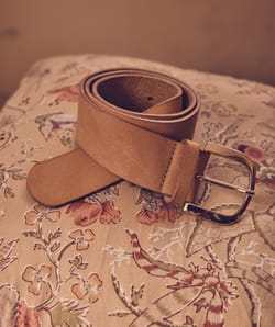 Estelle leather belt;${refinementColor}