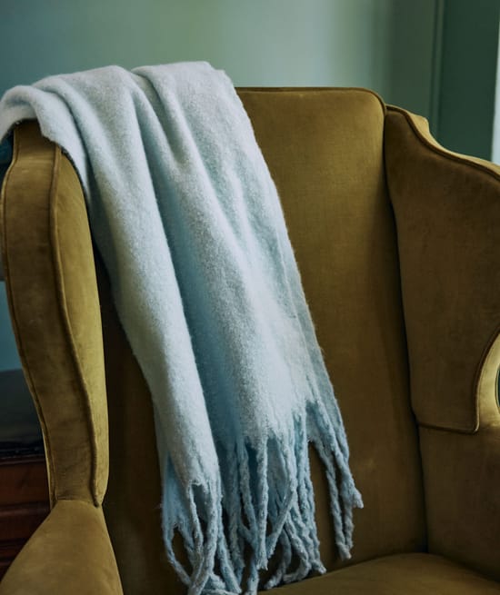 Harrold XXL scarf;${refinementColor}