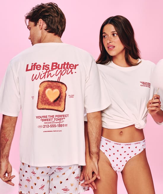 T-shirt oversize en coton avec broderie motifs et messages;