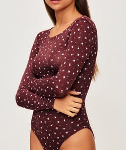 Cuerpo segunda piel de mangas largas con estampado de flores;