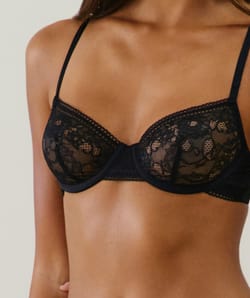 Lace balconette bra;