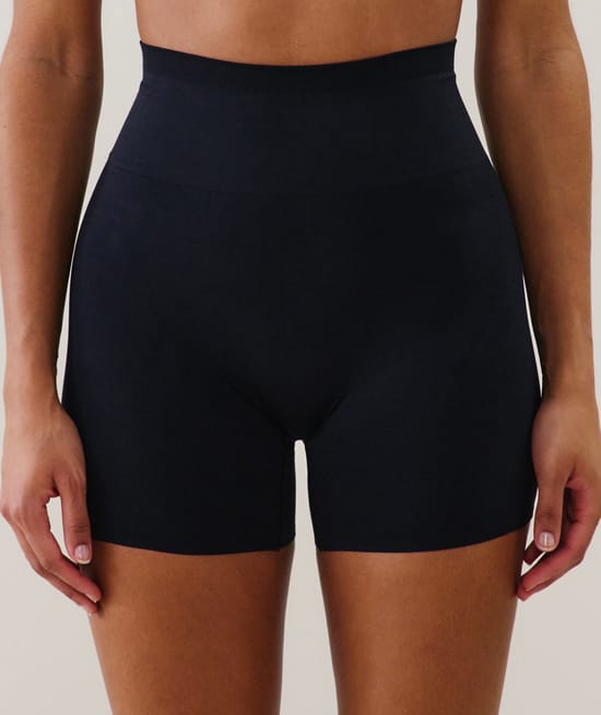 Seamless shorty ;