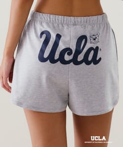 Pantalón corto de felpa UCLA;
