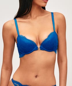 Lace push-up bra with sun jewel;