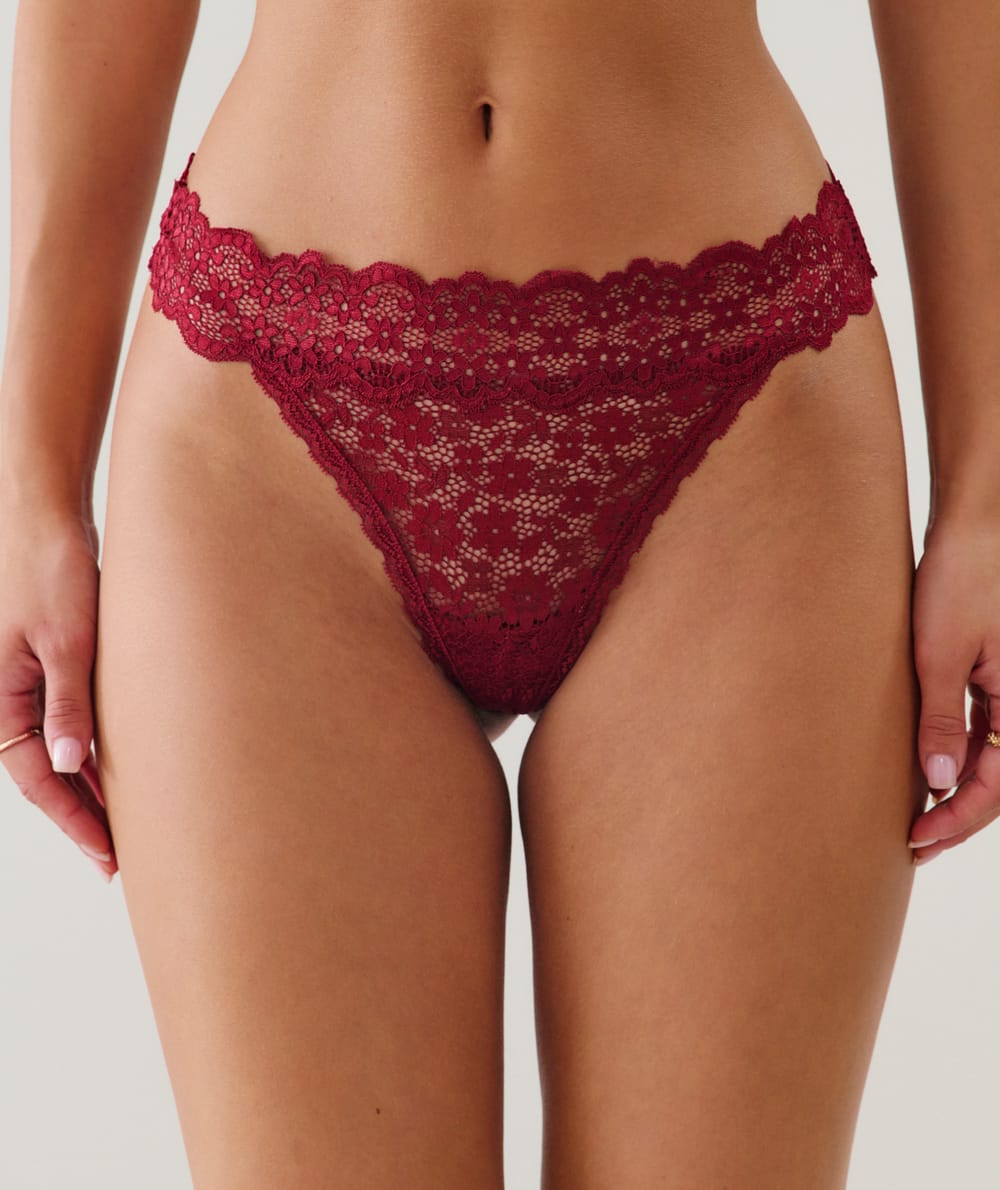 String en dentelle;
