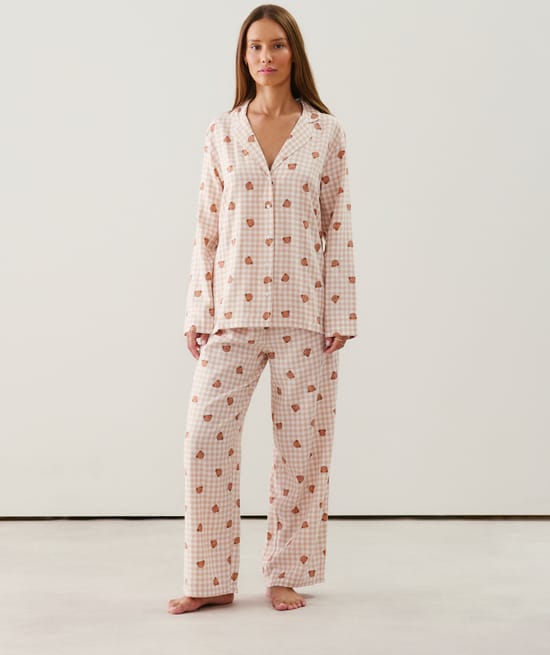 Teddy bear print flannel trousers;