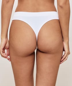 high-waisted ribbed thong;
