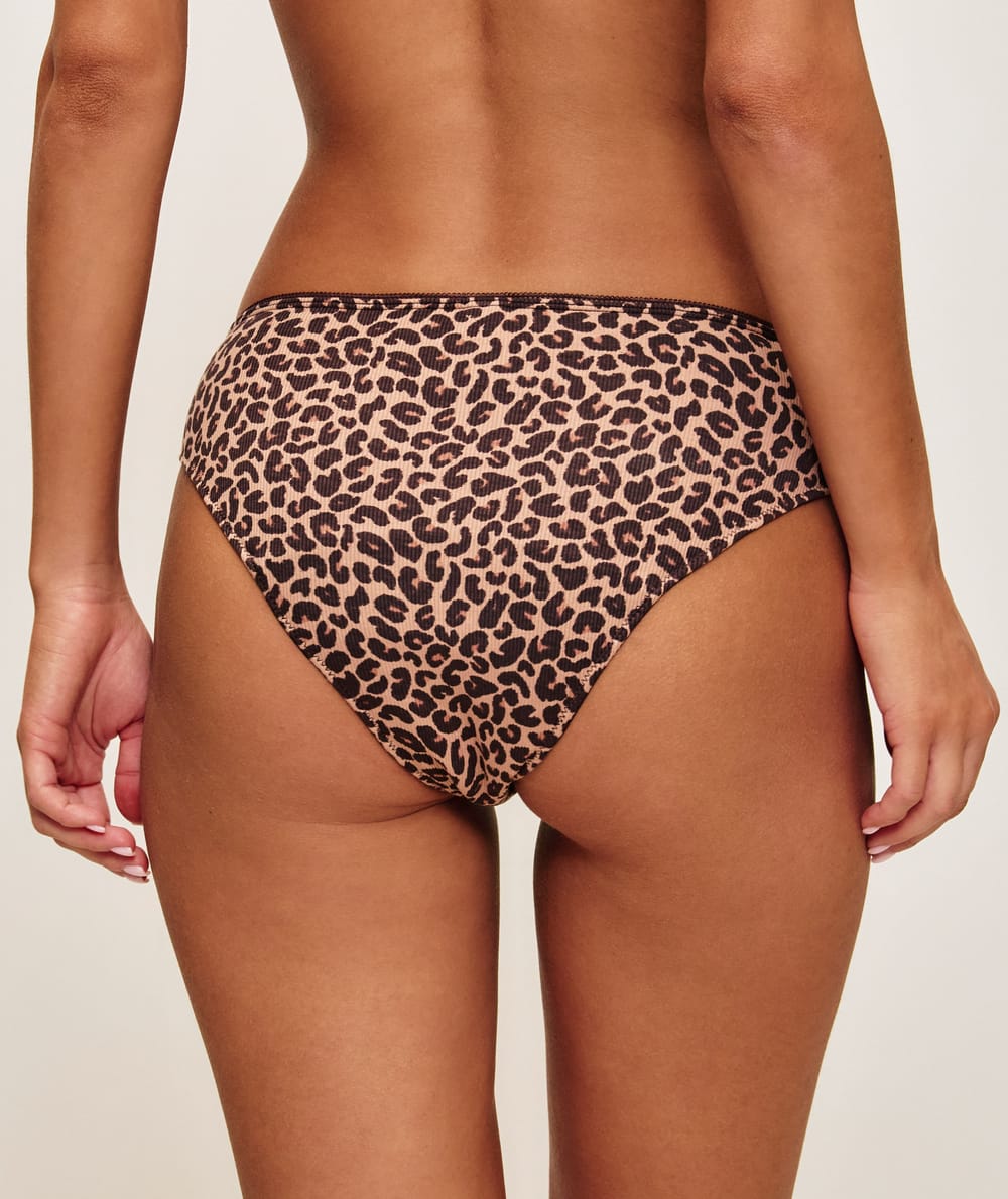Medium flow - Menstrual underwear;
