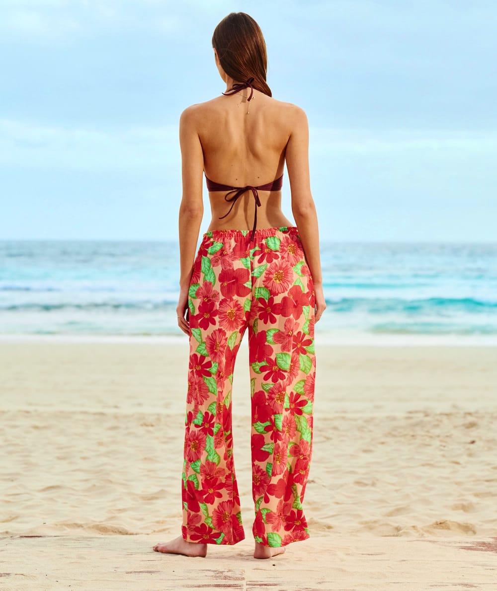 Wide-leg patterned trousers;