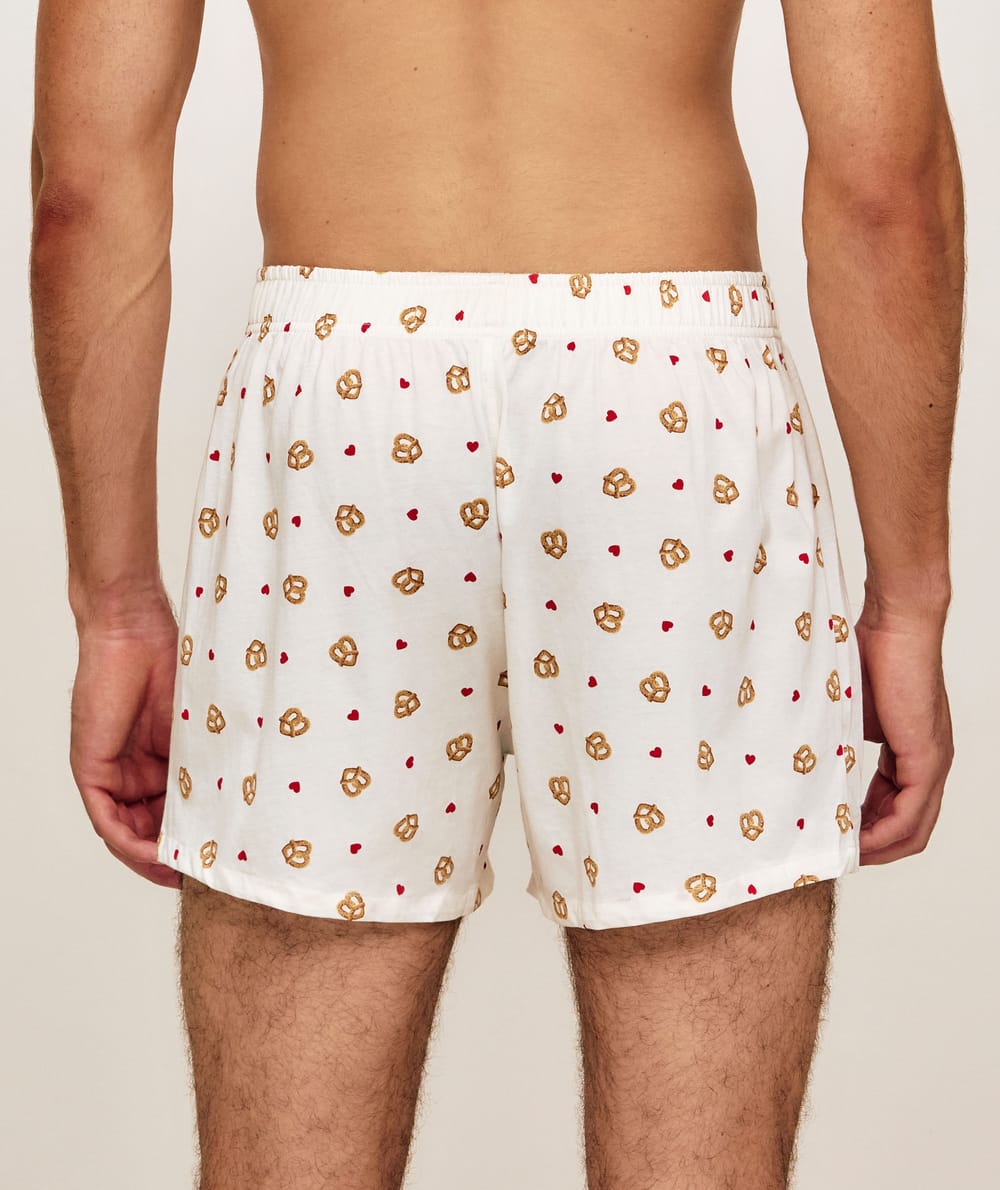 Fluid cotton boxer shorts with pretzel and heart patterns;