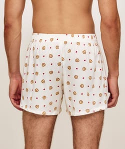 Fluid cotton boxer shorts with pretzel and heart patterns;