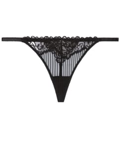 String en dentelle;