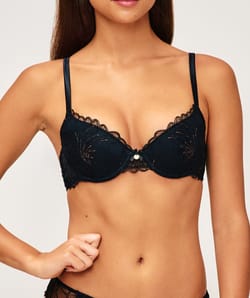 Glitter push-up bra;