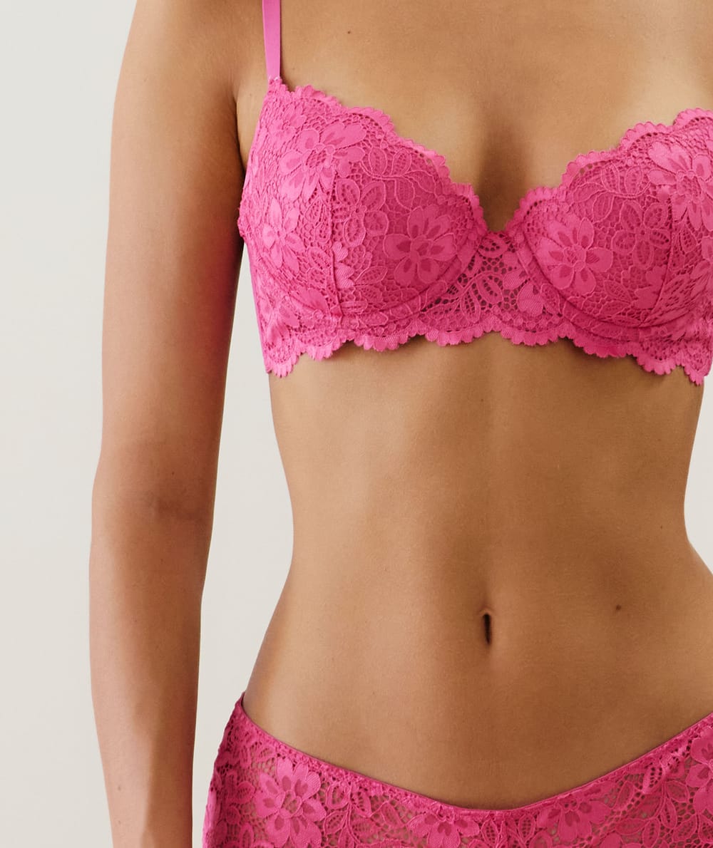 Sujetador push-up de encaje;