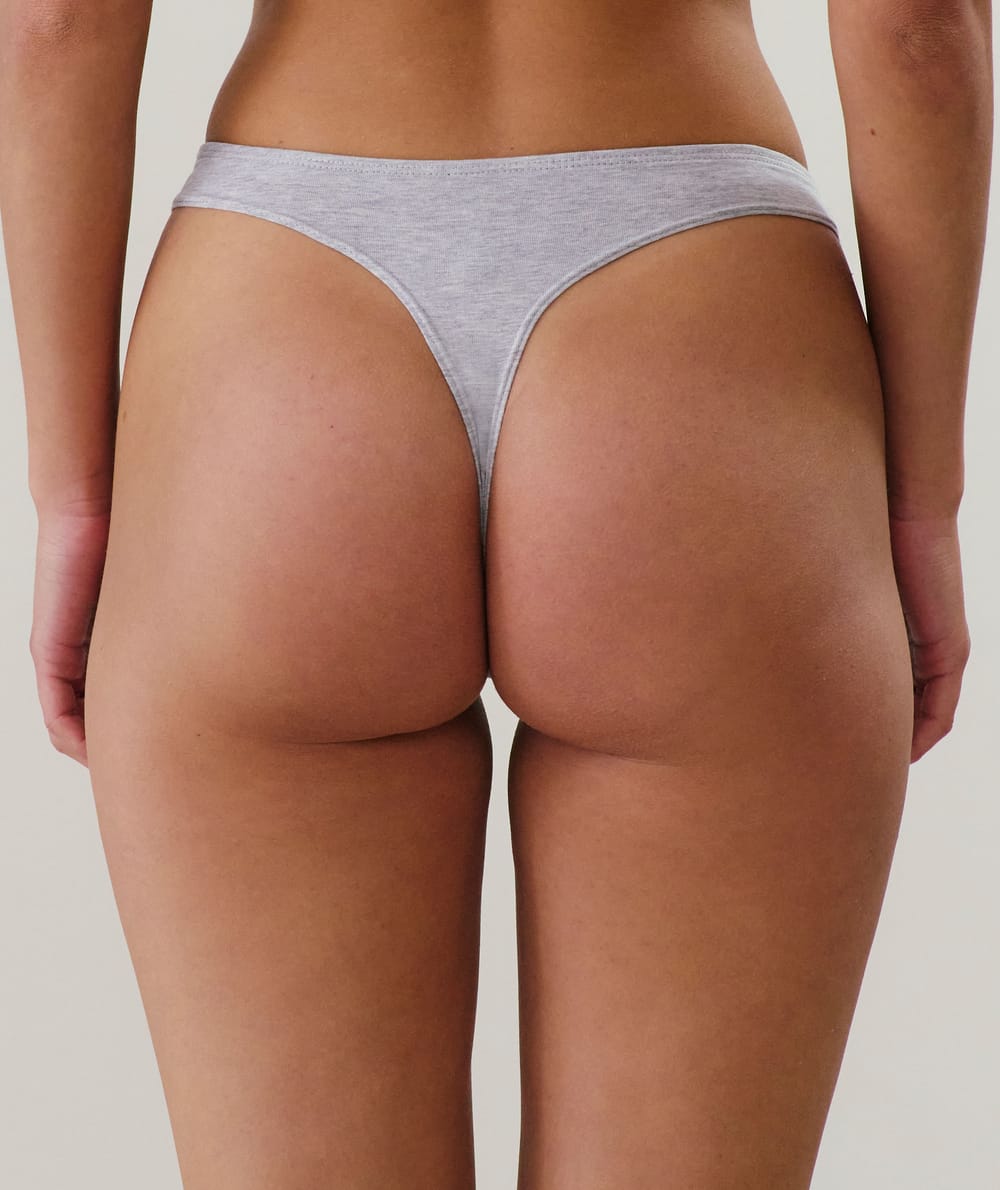 Pack of 3 thongs;