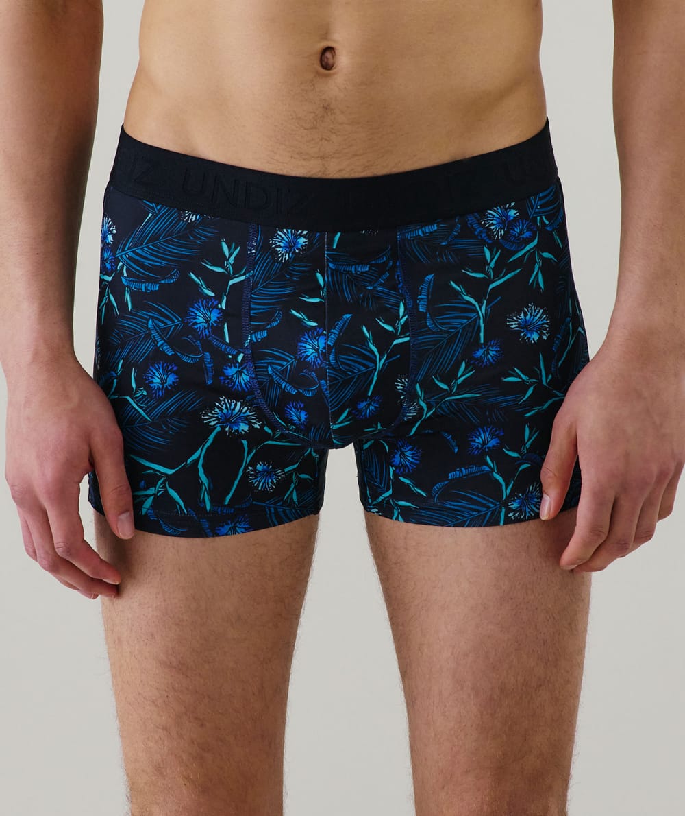 Boxer shorts with pattern;