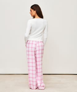 Plaid flannel trousers;