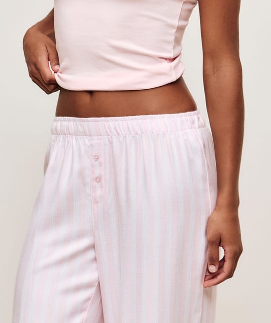 Pantalón de punto a rayas;