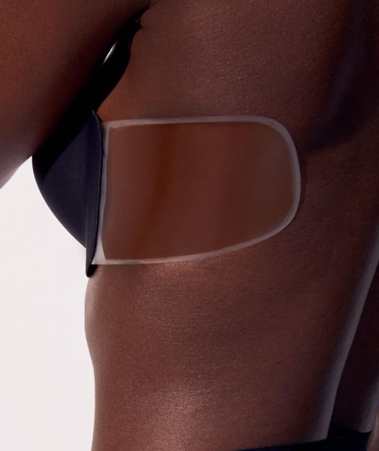 strapless backless bra;