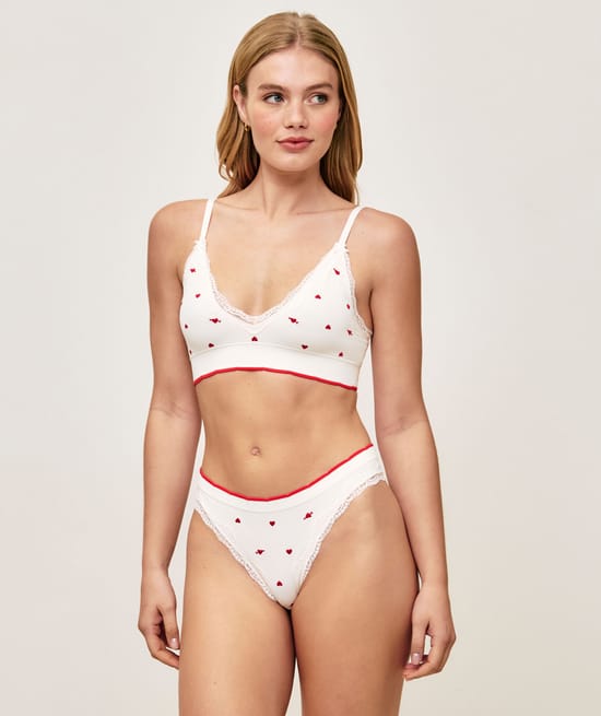 Heart embroidery thong;