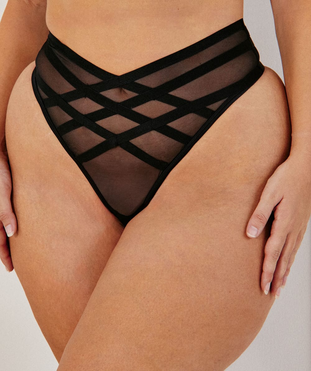 Tulle thong;