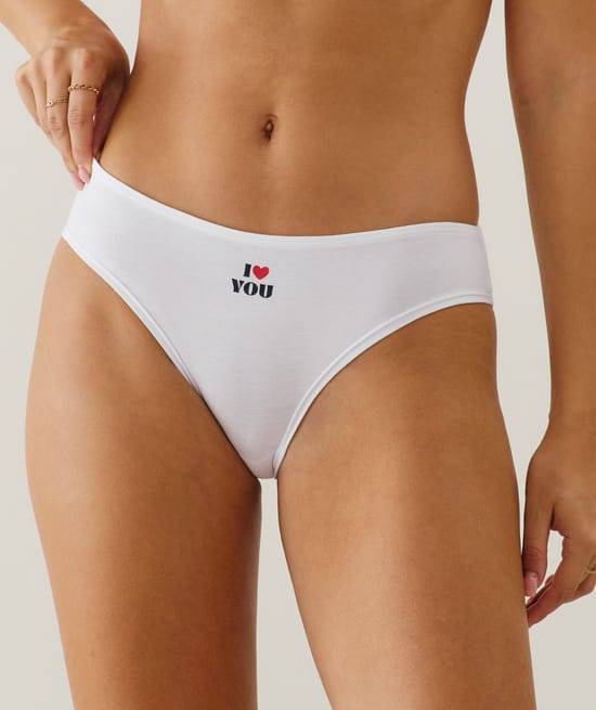 Pack of cotton briefs;