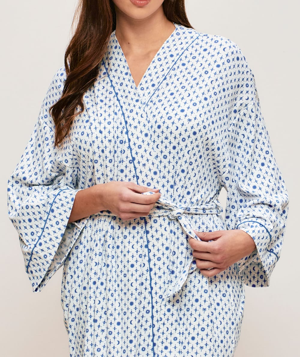 Ribbed jersey kimono with summer pattern;