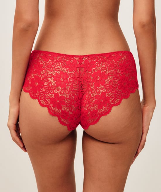 Lace floral shorty;