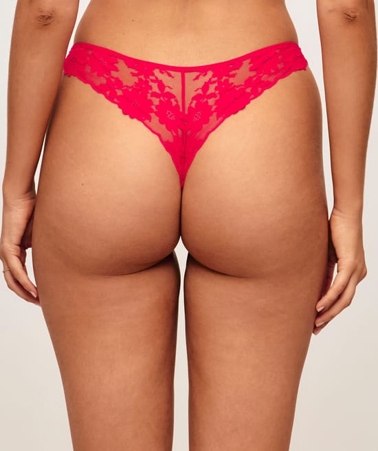 Lace thong;