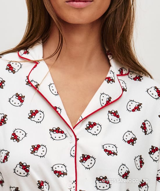 Chemise en maille Hello Kitty;