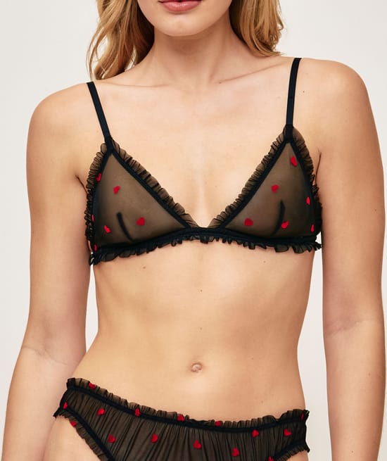 Triangle bra in heart pattern tulle;