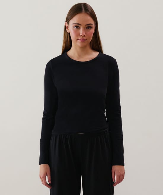 Top en jersey noir;