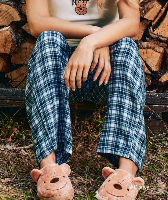 Chaussons en polaire Winnie l'Ourson;