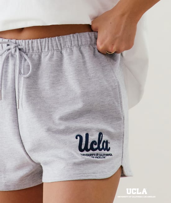 Pantalón corto de felpa UCLA;