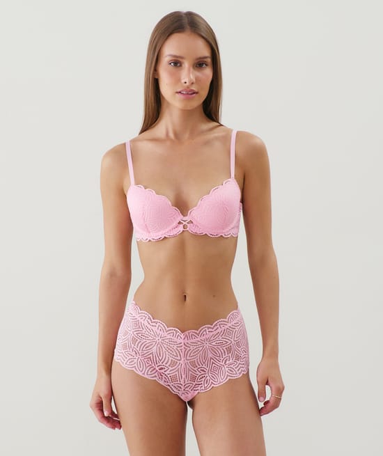 Soutien-gorge push-up en dentelle;