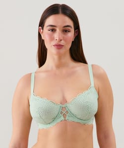 Lace balconette bra;