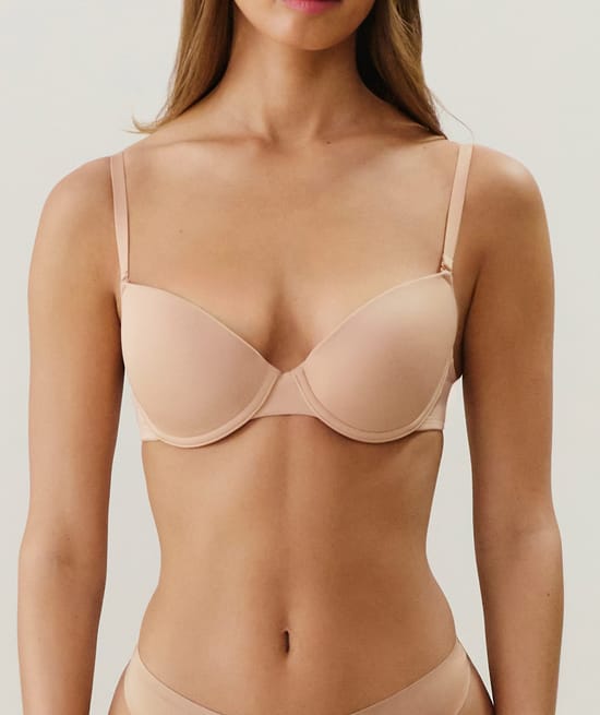 Push-up bra in microfiber;