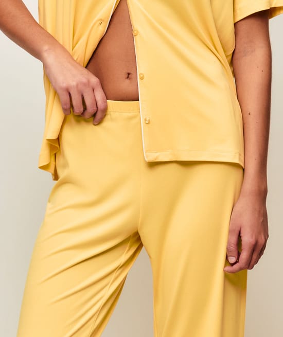 Set chemise &agrave; manches courtes et pantalon en jersey ;