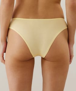 Pack of 3 cotton briefs;