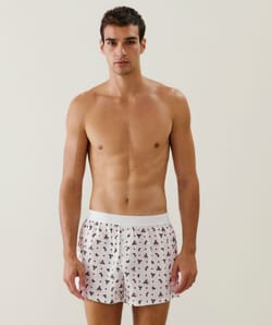Cotton boxer shorts with holly and heart pattern;