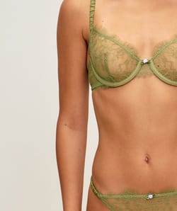 Lace balconette bra;