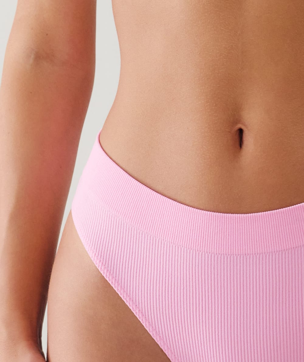 Microfibre and lace thong;