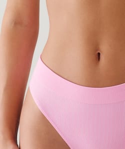 Microfibre and lace thong;