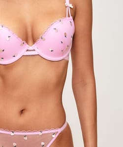 Soutien-gorge ampliforme en tulle broderies p&ecirc;ches;