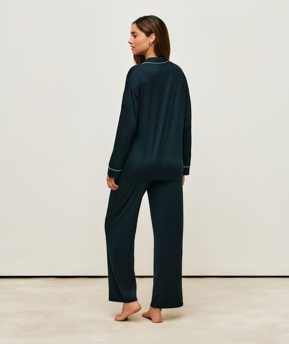Jersey pajama set;