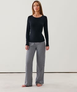 Checked flannel trousers;