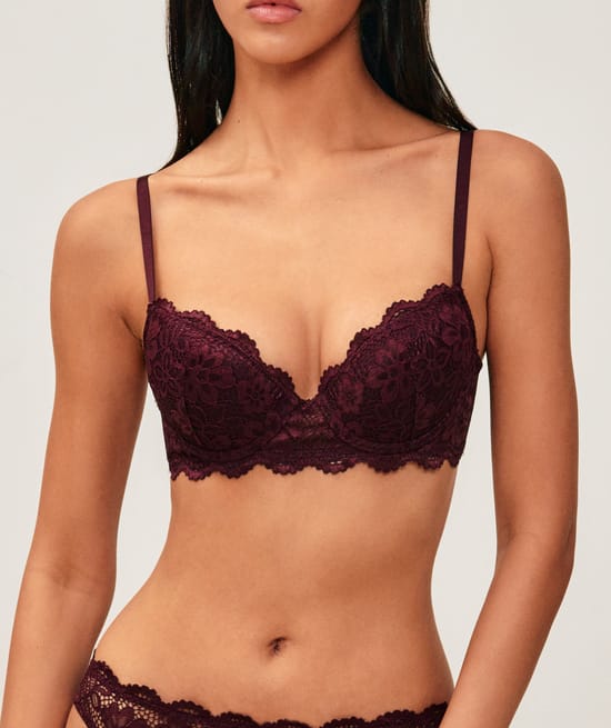 Soutien-gorge ampliforme en dentelle florale;